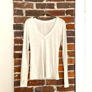 Lululemon long sleeve tee